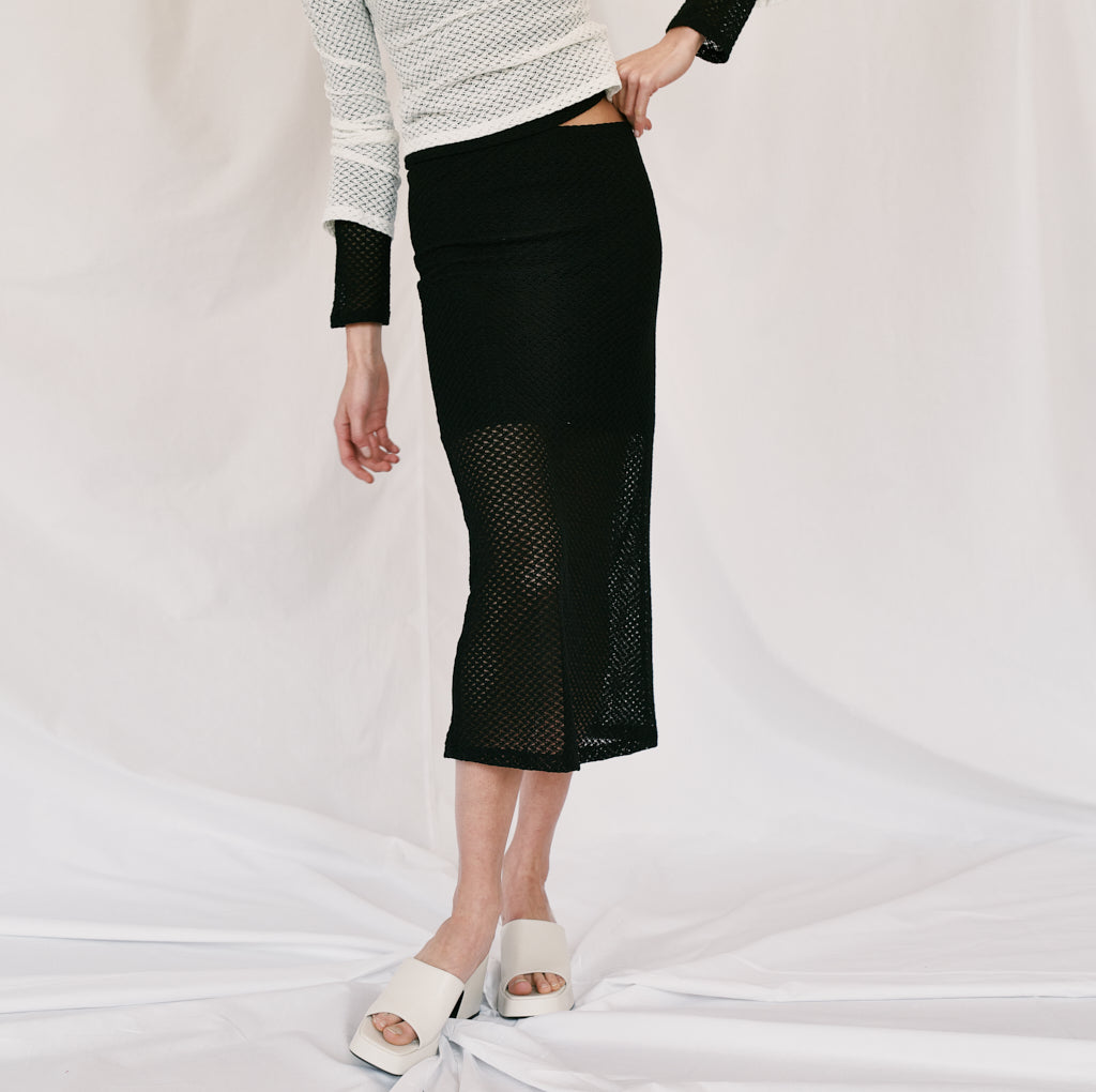 jjJupe en résille BOUCRY | Parisienne et Alors 